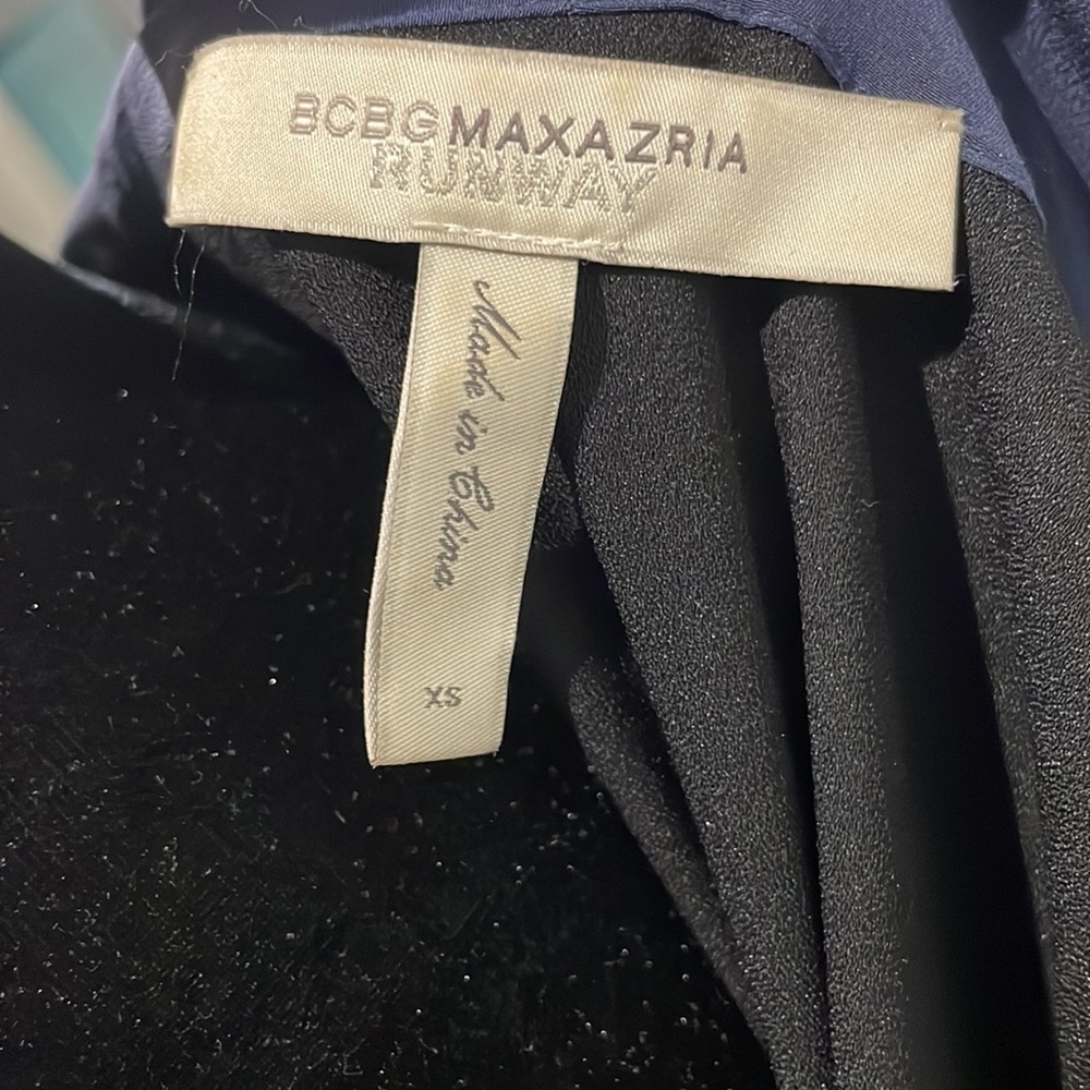 Bcbg Max  Azria belted dress - Picture 4 of 4